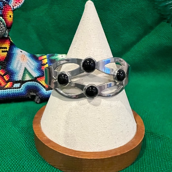 Taxco Silver and Onyx Bracelet